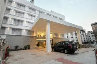 Hotel Abode 塞康德拉巴德站附近的飯店