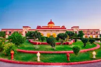 The Ummed Jodhpur Palace Resort & Spa Отели рядом с достопримечательностью «Sun Temple»