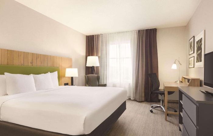 Country Inn & Suites by Radisson, Conyers, GA