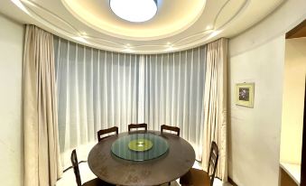 Waitan Xiangyu Apartment (Lushun Road)