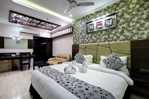 Hotel Golden Tree