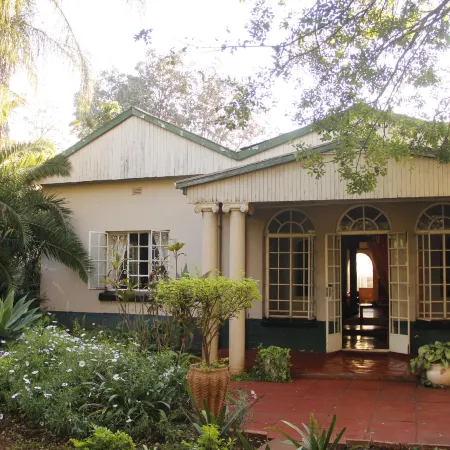 Breeze Guest House