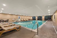 Comfort Suites