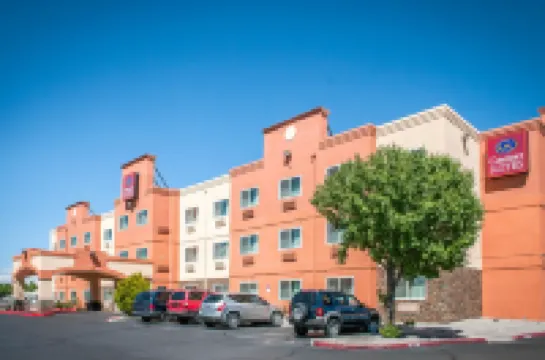 Quality Inn & Suites Roswell North