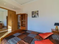 Bela Vitta Hotel dekat Albufeira - Ferreiras Railway Station