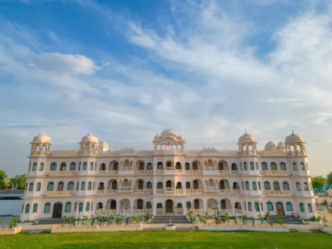 Radhika Vilas - A Luxury Resort โรงแรมใน