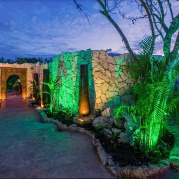 Holbox Dream Beachfront Hotel