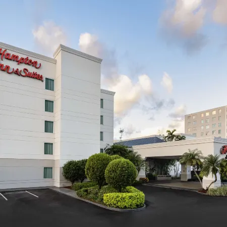 Hampton Inn & Suites by Hilton San Juan