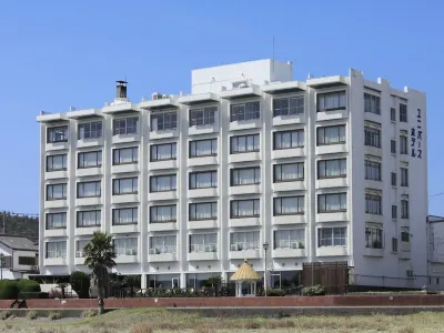 Kamogawa Universe Hotel Hotels near JR Emi station