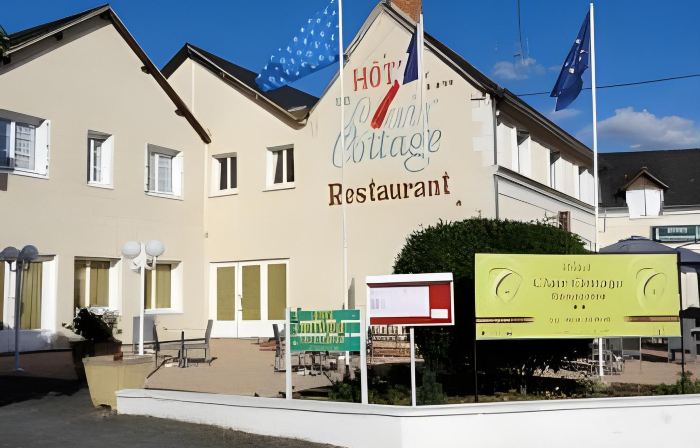 Logis Hôtel Clair Cottage