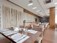 Orucoglu Oreko Hotel - พร้อมอาหารเช้า