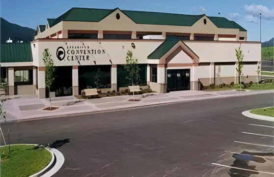 Holiday Inn 斯皮爾菲什的會展中心