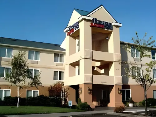 Fairfield Inn & Suites Portland Airport - 3 estrellas