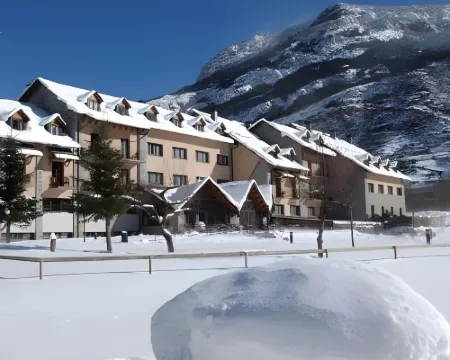 Sommos Hotel Benasque Spa Hotéis em Benasque