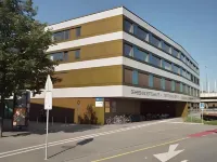 Dasbreitehotel am Rhein Hotels near Museum Tinguely