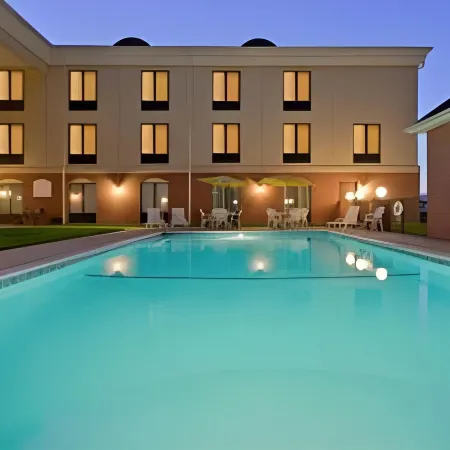 Holiday Inn Express & Suites HARRINGTON by IHG