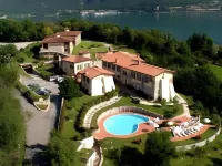 Romantik Hotel Relais Mirabella Iseo - Pool