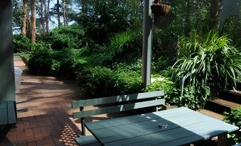 Clarendon Chalets