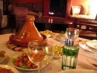 Riad Tizwa Fes - สวนน้ำ