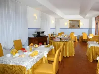 Hotel Villa Colico - breakfast