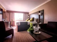 Mercure Milton Keynes Hotel - parking