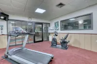 Quality Inn & Suites Downtown - Gym