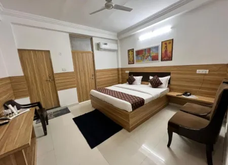 Goroomgo Parvati Residency  (Chitrakoot, Madhya Pradesh) Отели в г. Читракут