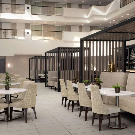 Embassy Suites by Hilton la Quinta Hotel & Spa