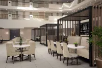 Embassy Suites by Hilton la Quinta Hotel & Spa - Morgenmad