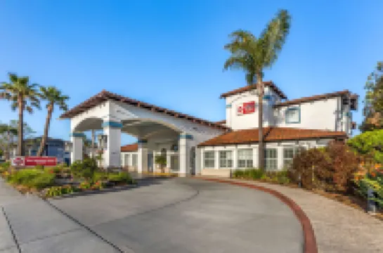 Best Western Plus Capitola by-The-Sea Inn  Suites