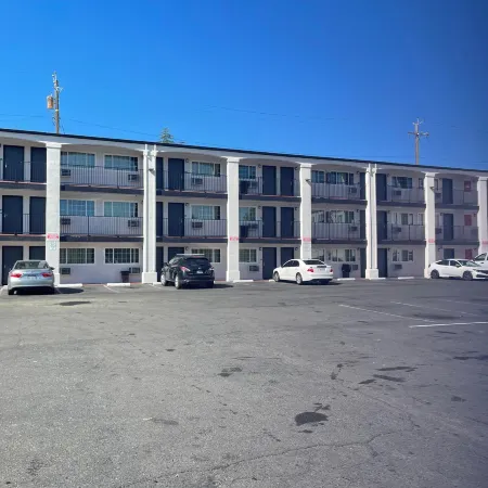 The Midtowner Hotel, SureStay Collection by Best Western