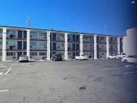 The Midtowner Hotel, SureStay Collection by Best Western - parking