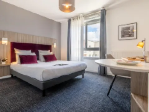 Nemea Appart Hotel Grand Cœur Nancy Centre ナンシーのホテル