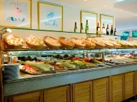麗爾宮殿酒店 - 早餐