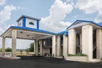 Ramada by Wyndham Lebanon فنادق في Lebanon
