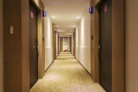 Suwon City Hall Station Tumi