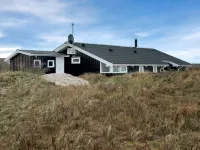 "Sixten" - 450m from the Sea