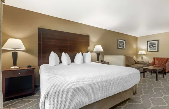 伯利森貝斯特韋斯特優質套房酒店