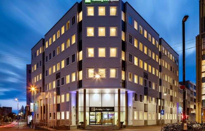 Holiday Inn Express 阿納姆