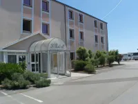 L'Hôtel du Marais Romilly Centre Hotels in Nogent-sur-Seine