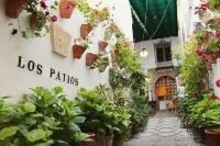 Los Patios Hotels near Alcazar of the Christian Monarchs