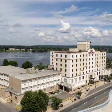Crowne Plaza FREDERICTON-LORD BEAVERBROOK by IHG