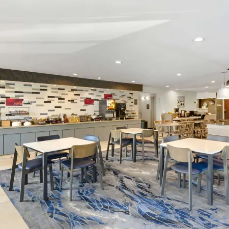 Best Western Plus Beckley Inn