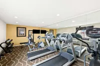 Quality Inn - Gym
