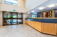 Comfort Inn Hwy 401