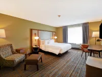 Fairfield Inn & Suites Milwaukee North Hotels in Glendale