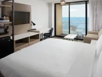 فور بوينتس باي شيراتون فيرجينيا بيتش أوشنفرونت Hotels near شاطئ ساندبريدج