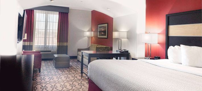 La Quinta Inn & Suites by Wyndham Starkville at MSU Hotels in Oktibbeha County