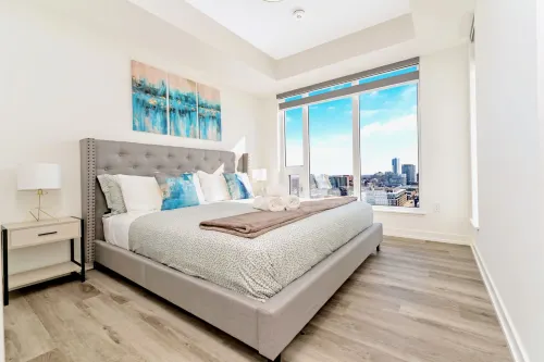 High Rise 1Br Building w Gorgeous Views Hotel a Kitchener