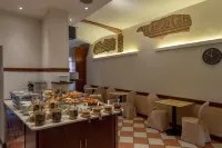 曼特尼亞火車站酒店 - 早餐